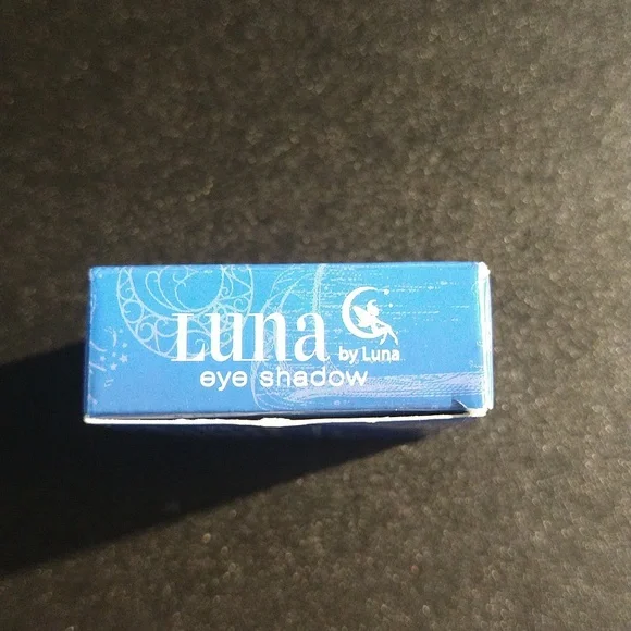 6/$15 SPICED PUMPKIN EYESHADOW Luna by Luna - Picture 8 of 10